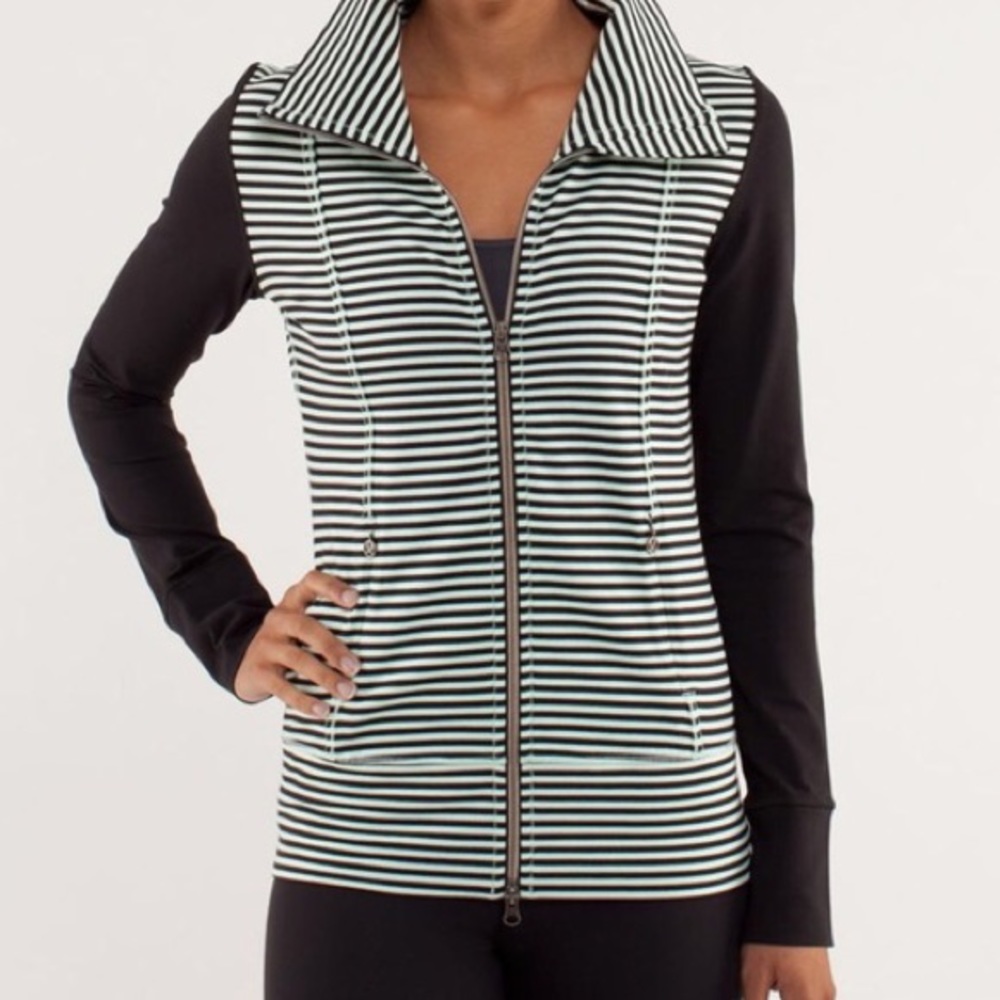 Lululemon Athletica Yoga Jacket Mint/Black size 4